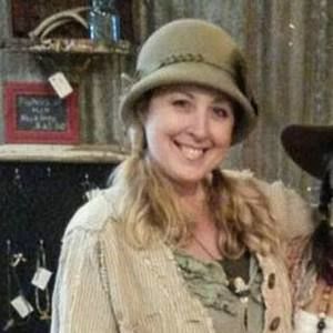 Meet your Posher, Anne